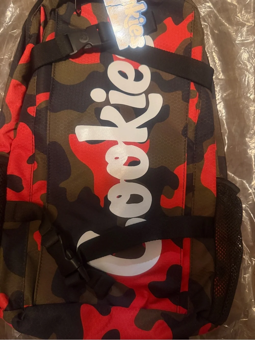 Cookies Red Camo Men's Smell Proof Backpack – Bold Urban Carry